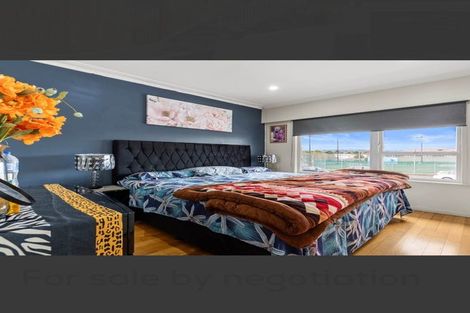 Photo of property in 15 Queen Street, Papakura, 2110