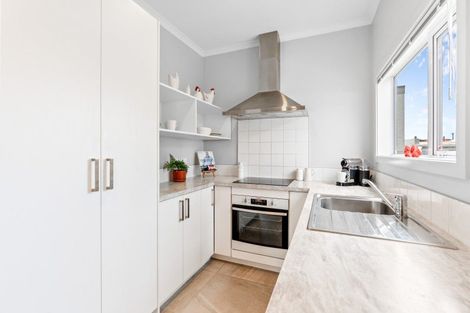 Photo of property in 98 Fawcett Street, South Dunedin, Dunedin, 9012