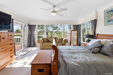 Photo of property in 103 Matipo Road, Mairangi Bay, Auckland, 0630