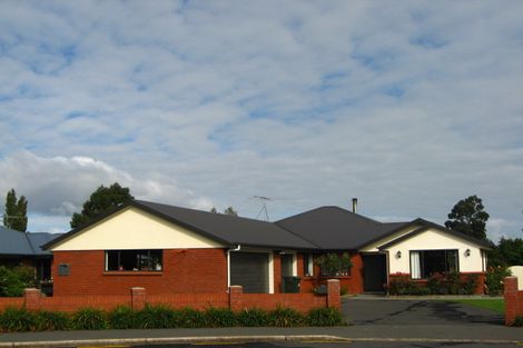 Photo of property in 14 Mallard Place, Mosgiel, 9024