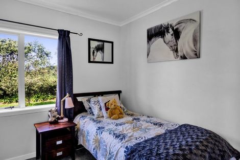 Photo of property in 282 Warea Road, Warea, New Plymouth, 4381