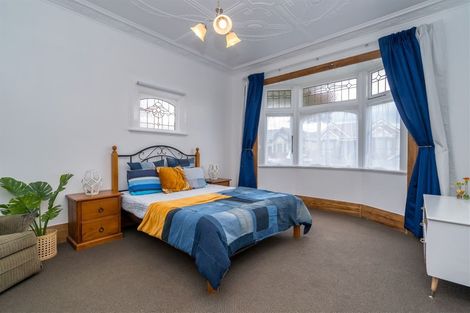 Photo of property in 239 Macandrew Road, Forbury, Dunedin, 9012