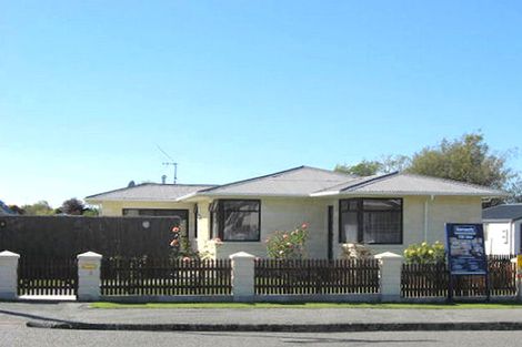Photo of property in 16 George Street, Waimate, 7924