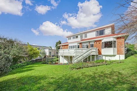 Photo of property in 10 Belvedere Court, West Harbour, Auckland, 0618