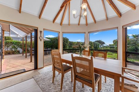 Photo of property in 27 Gulf View Road, Murrays Bay, Auckland, 0630