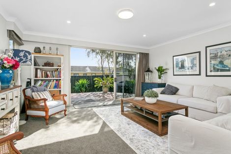 Photo of property in 158 Williams Street, Cambridge, 3434