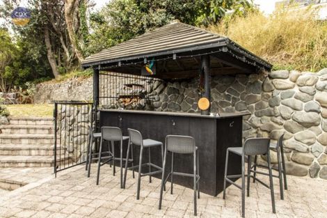 Photo of property in 33 Burns Road, Hospital Hill, Napier, 4110