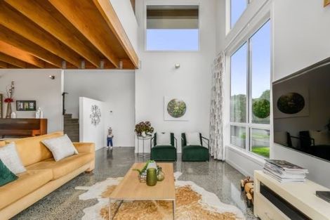 Photo of property in 18 Markham Place, Bucklands Beach, Auckland, 2012