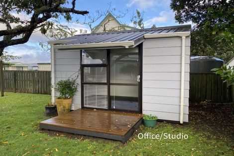 Photo of property in 6 Endeavour Close, Whitianga, 3510