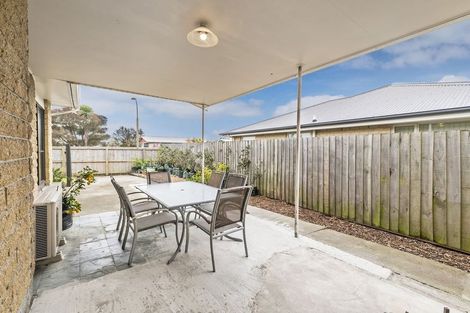 Photo of property in 3 Rosamund Place, Halswell, Christchurch, 8025