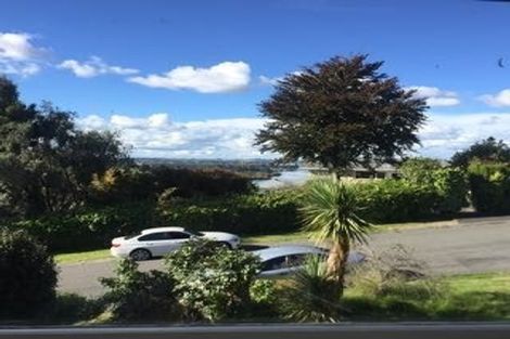 Photo of property in 18 Scenic Heights, Acacia Bay, Taupo, 3330