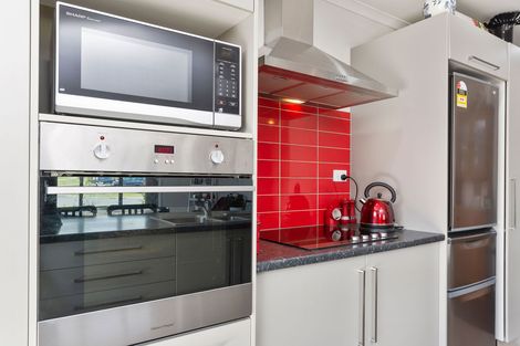 Photo of property in 56 Fairfax Crescent, Pyes Pa, Tauranga, 3112