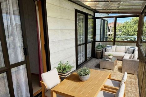 Photo of property in 4 Allan Place, Papamoa Beach, Papamoa, 3118