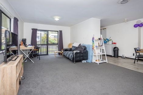 Photo of property in 8 Arohanui Street, Huntly, 3700