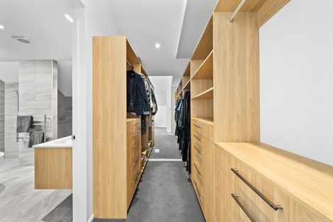 Photo of property in 27 Idris Road, Fendalton, Christchurch, 8052