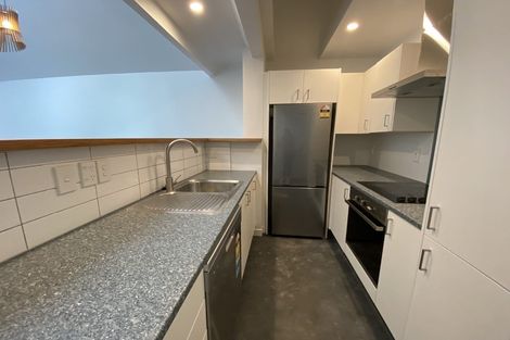 Photo of property in 12a Lawson Place, Mount Victoria, Wellington, 6011