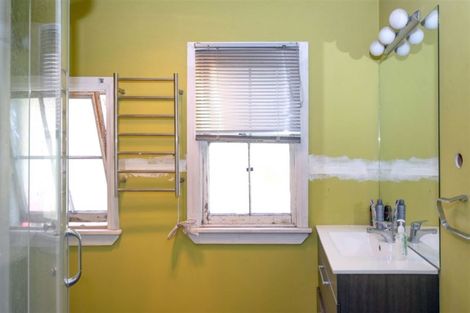 Photo of property in 76 Wairau Road, Picton, 7220