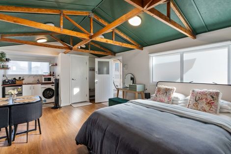 Photo of property in 16 Kruse Place, Redwood, Christchurch, 8051