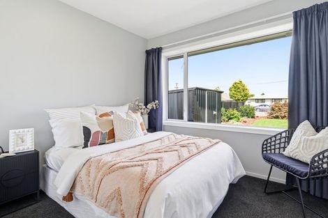 Photo of property in 77 Neill Street, Hornby, Christchurch, 8042