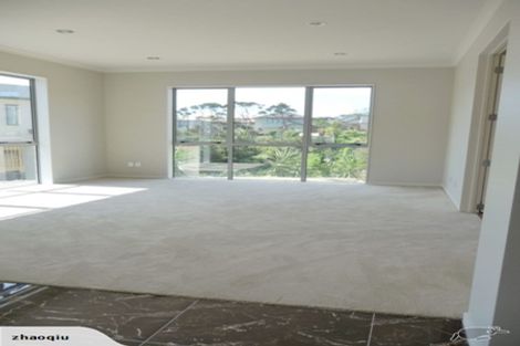 Photo of property in 18 Mural Place, Greenhithe, Auckland, 0632