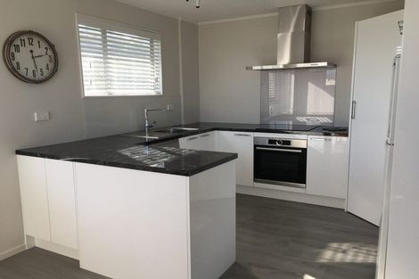 Photo of property in 3/1 Cluny Road, Plimmerton, Porirua, 5026