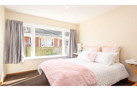 Photo of property in 1/106 Harris Crescent, Papanui, Christchurch, 8053