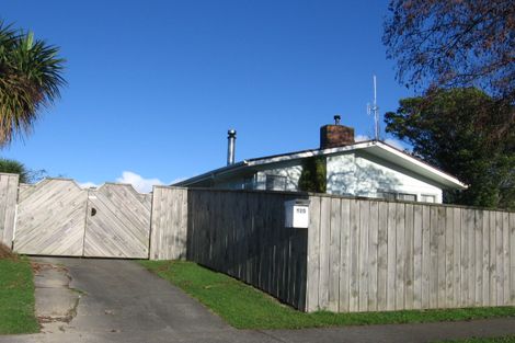 Photo of property in 125 Apollo Parade, Milson, Palmerston North, 4414