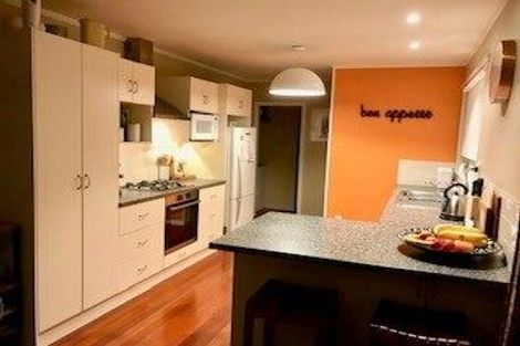 Photo of property in 8 Springfield Crescent, Enderley, Hamilton, 3214