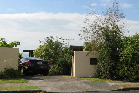 Photo of property in 4 Robin Lane, Browns Bay, Auckland, 0630