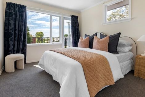 Photo of property in 1/33 Searells Road, Strowan, Christchurch, 8052