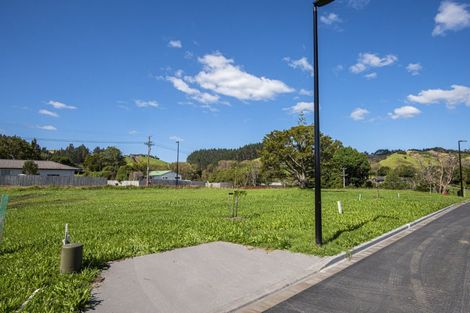 Photo of property in 4 Frangipani Close, Glenbervie, 0173