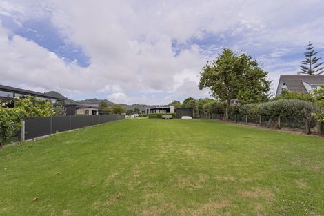 Photo of property in 19 Admiral Drive, Cooks Beach, Whitianga, 3591