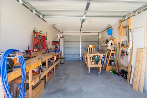 Photo of property in 56 Fairfax Crescent, Pyes Pa, Tauranga, 3112