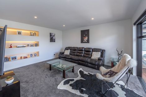 Photo of property in 25 Fairmont Rise, West Melton, 7618