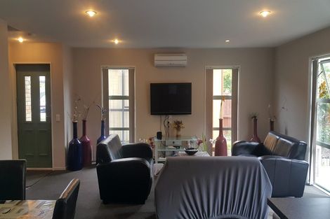 Photo of property in 100 Rattray Street, Riccarton, Christchurch, 8041