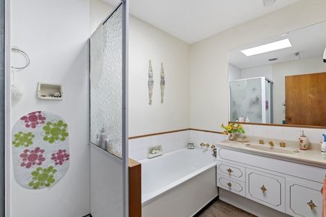 Photo of property in 2/56 Devon Street, Sydenham, Christchurch, 8023