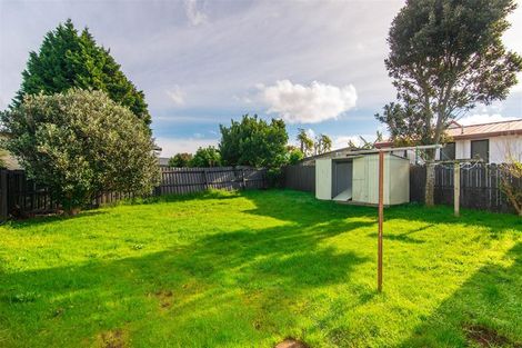 Photo of property in 2/16 Barneys Farm Road, Clendon Park, Auckland, 2103