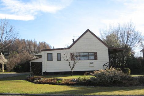 Photo of property in 3 Norman Terrace, Wanaka, 9305