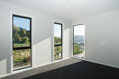 Photo of property in 8 Taimana Lane, Diamond Harbour, Lyttelton, 8971