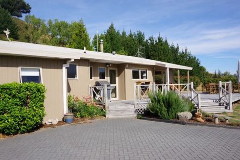 Photo of property in 1000 Mapara Road, Kinloch, Taupo, 3385
