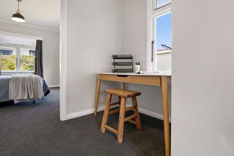 Photo of property in 64 Great North Road, Saint Johns Hill, Whanganui, 4500