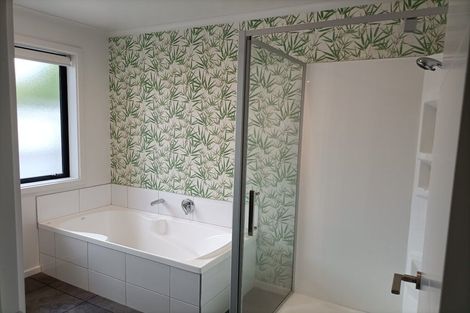 Photo of property in 16 Johnstone Street, Tinwald, Ashburton, 7700