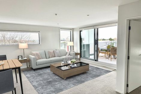 Photo of property in Bella Vista, 2d/84 Gunner Drive, Te Atatu Peninsula, Auckland, 0610