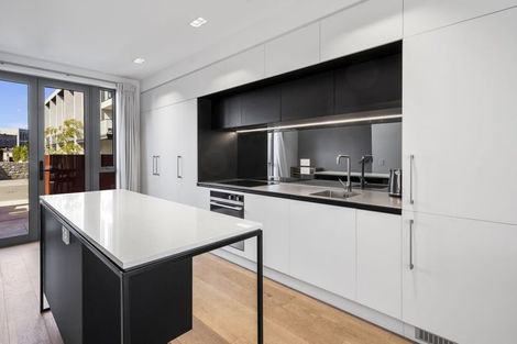 Photo of property in 8/360 Montreal Street, Christchurch Central, Christchurch, 8013