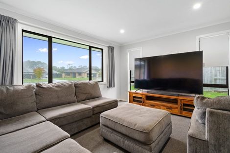 Photo of property in 83 Watkins Road, Cambridge, 3434