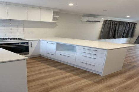 Photo of property in 17 Raeble Walkington Lane, Wallaceville, Upper Hutt, 5018