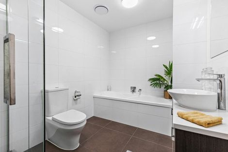 Photo of property in 90 Eaves Bush Parade, Orewa, 0931