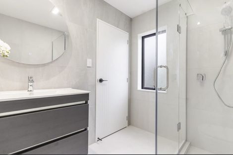 Photo of property in 39c Maugham Drive, Bucklands Beach, Auckland, 2014