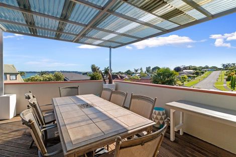 Photo of property in 13 Ruamoana Place, Omokoroa, 3114