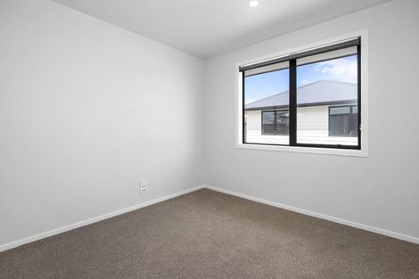 Photo of property in 2/16 Betley Crescent, Fairview Downs, Hamilton, 3214
